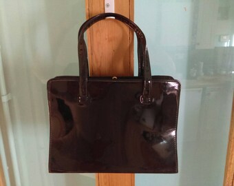 Vintage 1960s glossy black patent Kelly style handbag bag purse