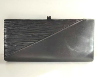 Vintage 1980s black textured leather effect box clutch bag purse handbag