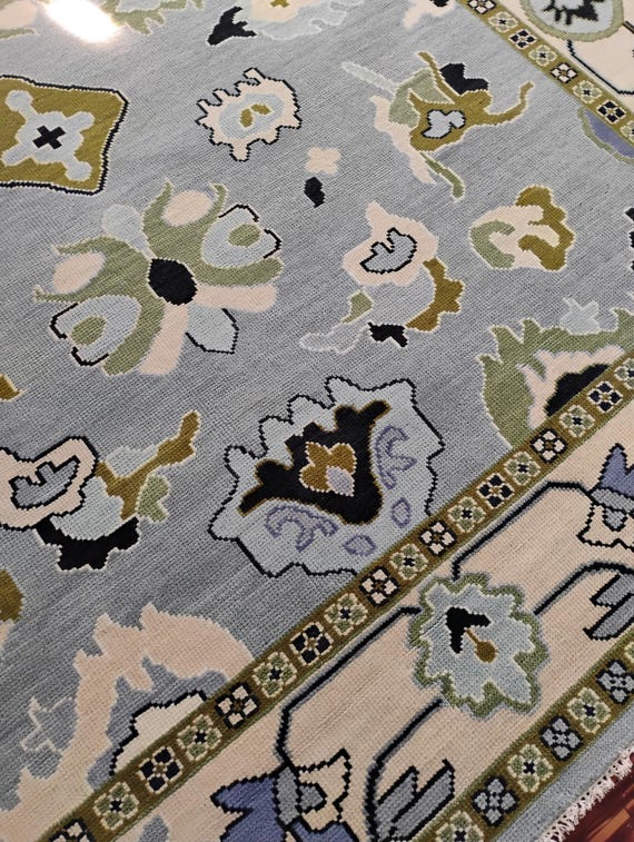 Handmade Light Blue Wool Oriental Rug: Modern Floral Carpet