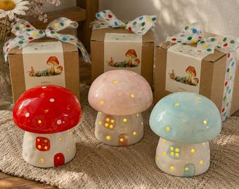 Keramisch paddenstoelnachtlampje, handgemaakte gezellige Cottagecore-sprookjeslamp