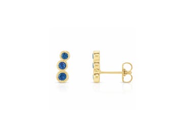 Orecchini pendenti EcLian con zaffiro blu naturale in oro giallo 14 carati.