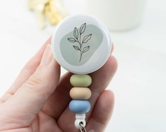 Boho Plant Badge Reel Nurse, Minimalist Interchangeable Badge Reel for Plant Lover, Teacher ID Holder Gift, Simple Badge Reel with Beads