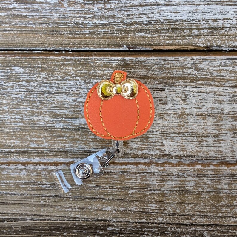 Badge Reel Badge Reel Halloween RN Badge Reel Fall NICU Pumpkin Badge Reel Badge Reel Cute Badge Reel Nurse Thanksgiving Badge Clip