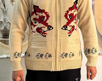 Cardigan Hail Mary Fox: Maglione cardigan Mary Maxim Wolf