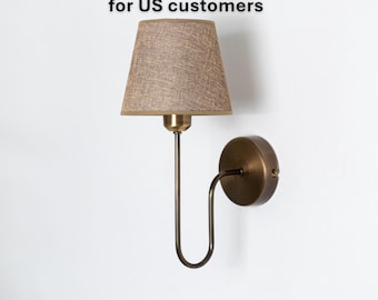 Aged Brass Wall Sconce, Vintage Wall Lighting Fixture, Bedside Wall Lamp with Linen Lampshade, Modern Farmhouse Wall Sconce for Living Room