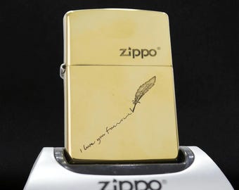 Personalizowana zapalniczka Zippo – z grawerunkiem „Kocham Cię na zawsze” | Spersonalizowane imię i wiadomość, romantyczny prezent dla pary, pamiątka rocznicowa dla niego/niej