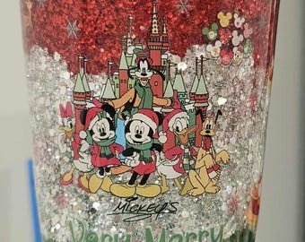 32 oz Glittered Tumbler - Very Merry Christmas Mouse