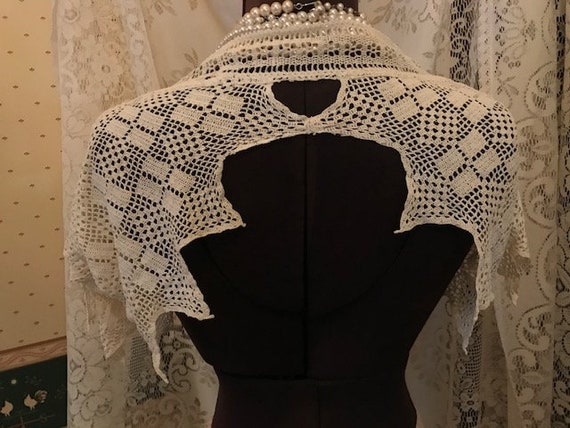 Victorian Crocheted Shoulder  Cover Up Collar Edw… - image 2