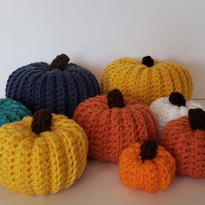 Crochet Pumpkin Pattern - Four Sizes