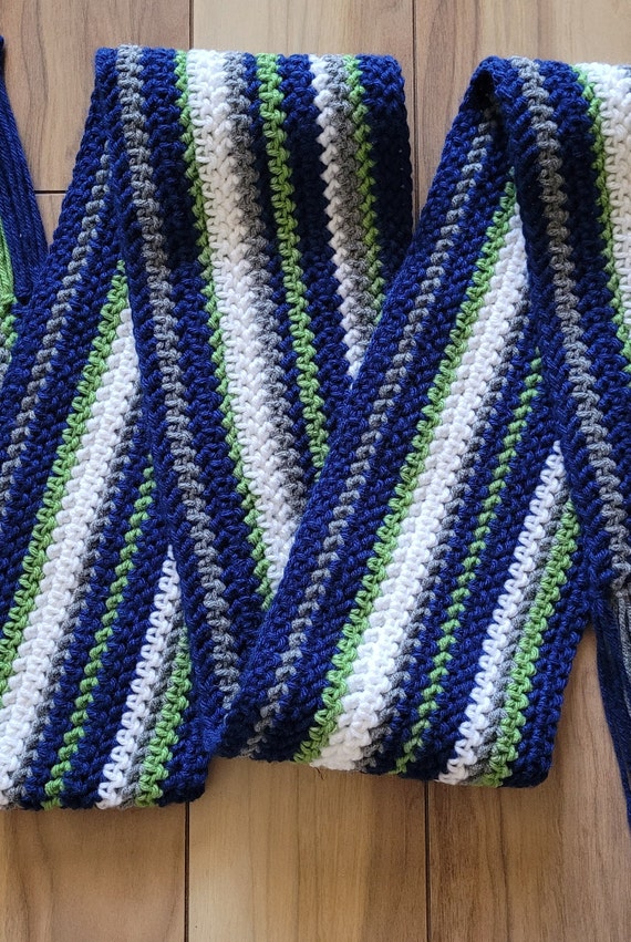 Crochet Makayla Scarf Pattern, Easy Stripes for Seahawks Fans (PDF