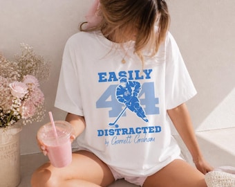 Off Campus T-Shirt | Garrett Graham Hockey Romance Shirt | Off Campus Merch | Book Lover Gift