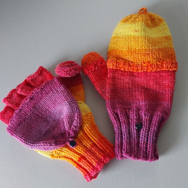 Convertible mittens / fingerless gloves, adult size M/L, flip top mittens w/flip top thumb