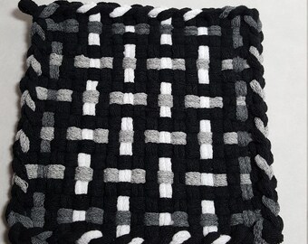 Woven Potholder, Mug Rug, Black and Gray Cotton Loops Kitchen Potholder