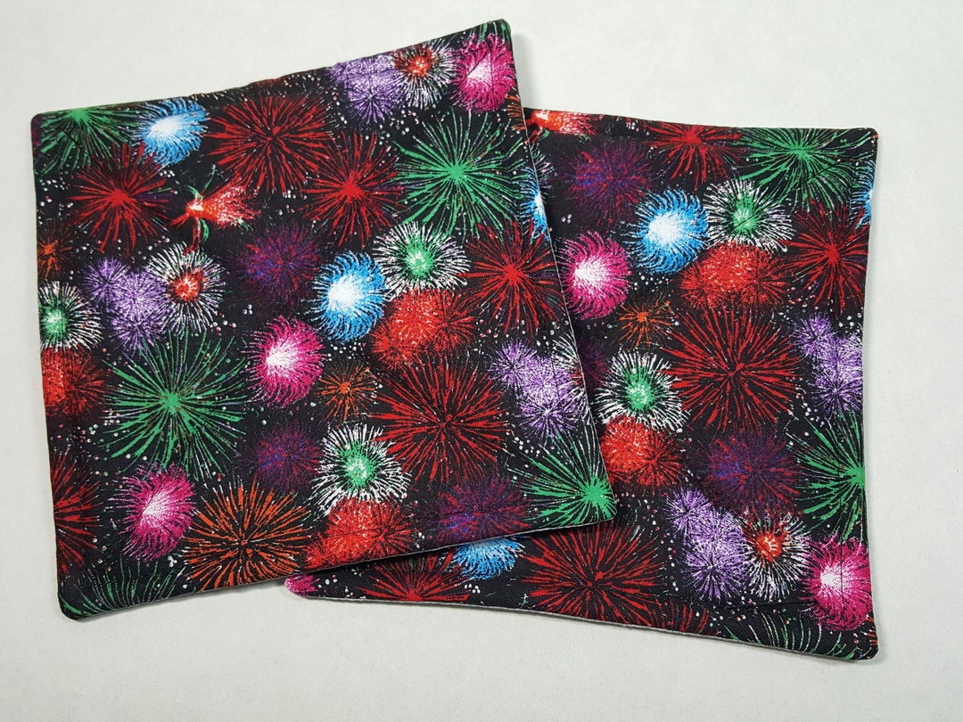 Fireworks Fabric Hot Pad Set, Multicolor Fabric, Insulbright Lined