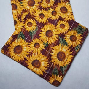 Sunflower Set of 2 Potholders, Hot Pads, Cotton Mug Rugs, Insulated Potholders, Ready To Ship