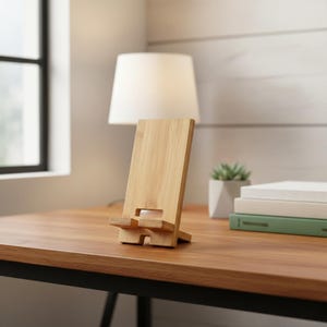 Telefoonstandaard van natuurlijk bamboe – universele houten houder voor bureau en keuken | Verstelbaar mobiel dock