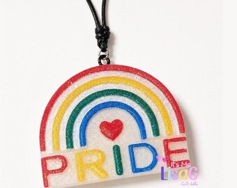 Ambientador para coche Rainbow Pride (Reino Unido), hecho a mano, para colgar en el coche, regalo LGBTQ+, aroma fresco y limpio a tormenta de primavera.