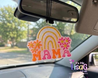 Ambientador colgante para coche Mama Rainbow Car Freshie UK, hecho a mano con purpurina, con un dulce aroma afrutado, regalo ideal para mamá.