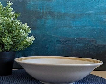 International stoneware serving bowl from Chianti, vintage Cottage collection from Japan.