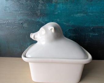 Vintage white porcelain terrine made in Portugal, boar shape, chic and refined tableware.