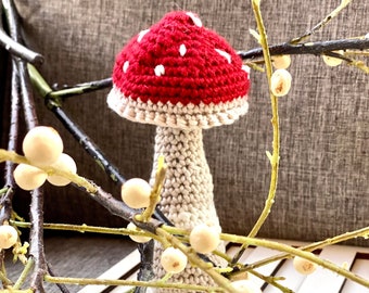 Plastic free, handmade crocheted mushroom rattle, toadstool soft cotton yarn no harmful substances, gift for baby, woodland nursery shower