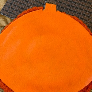 Large textured Rustic farmhouse handmade crochet pumpkin placemat, trivet decor placemats, autumn table safe decoration, hostess gift fall image 4