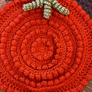 Large textured Rustic farmhouse handmade crochet pumpkin placemat, trivet decor placemats, autumn table safe decoration, hostess gift fall image 2