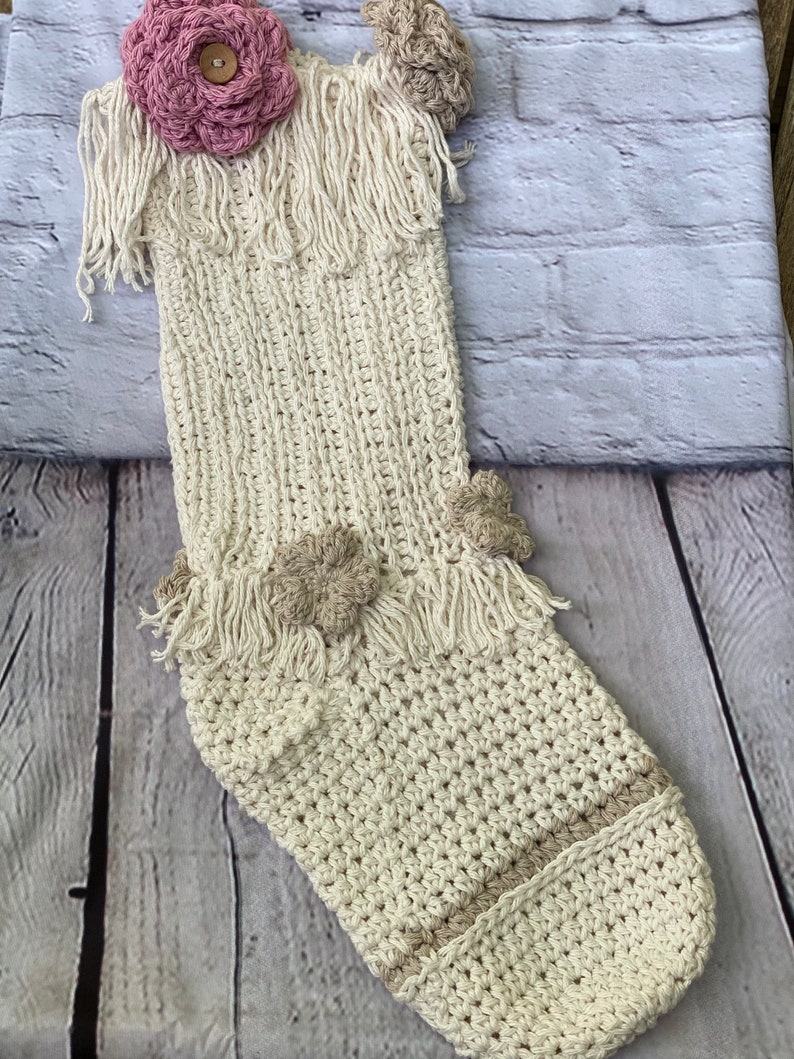 Trendy Crochet boho chic macrame Christmas Stocking Pattern with roses and flowers, instant download pdf X-mas holiday pattern, easy to read image 8