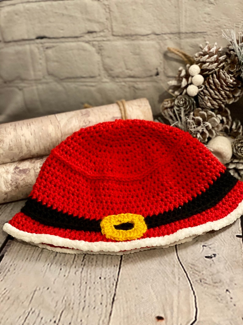 90s Santa Claus crochet bucket hat pattern, trendy hats, bucket hat for men and women, unisex bucket hats, Christmas Headwear, Holiday fun image 6