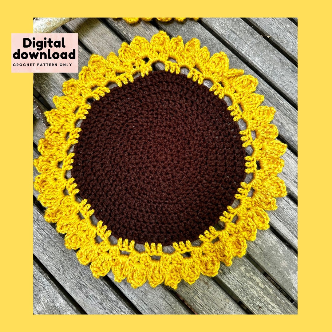 Large Sunflower Placemat Crochet Pattern, Garden Decor Summer DIY