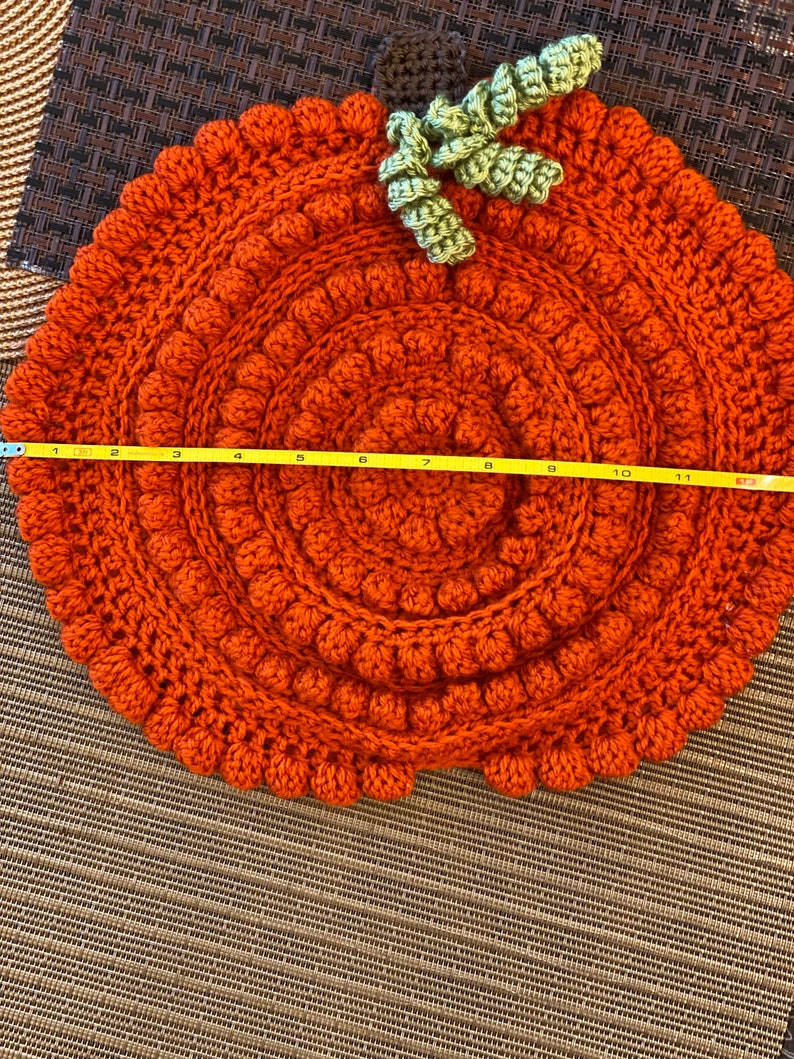 Large textured Rustic farmhouse handmade crochet pumpkin placemat, trivet decor placemats, autumn table safe decoration, hostess gift fall image 6