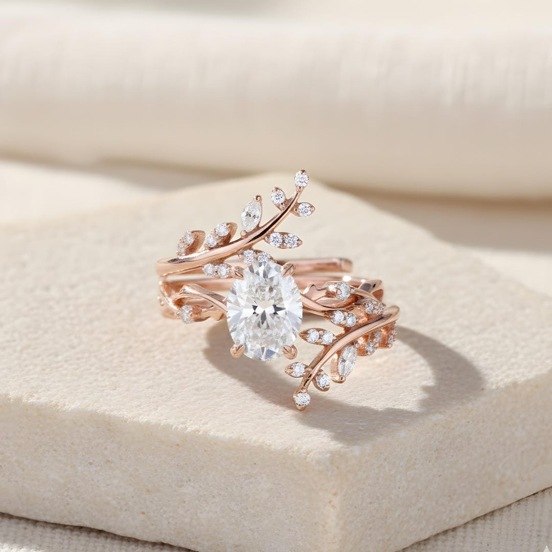 14k Gold Oval Moissanite Leaf Engagement Ring Set | Vintage Nature ...