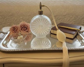 Art Deco Style Frosted Glass “Sunburst” Pergume Atomizer - Gold Hardware and Cream Tassel Bulb