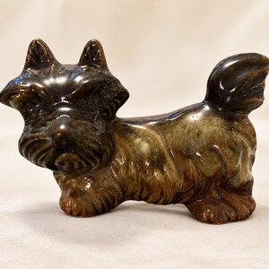 Elwill Canada Yorkie Dog Pottery Figurine, Brown Drip Glaze, No. 842
