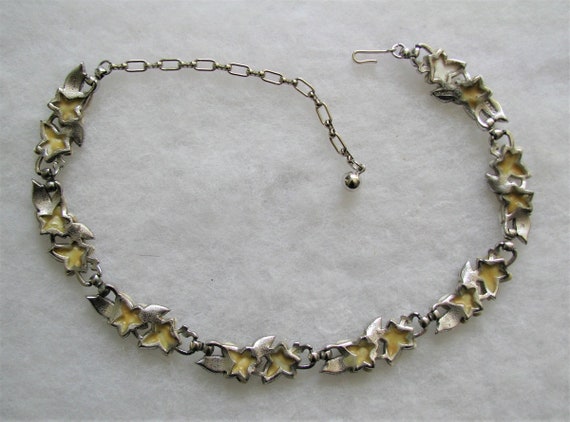 Boucher Scrimshaw Design Ivy Leaf Necklace Vintage - image 3