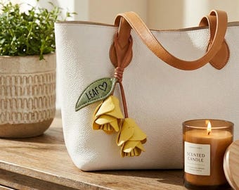 Custon Leather Magnolia Keychain,Yellow Flower Purse Charm,Bag Charm Accessories,Gift for Girlfriend,Gift for Mom,Bridesmaid,Friend,Birthday