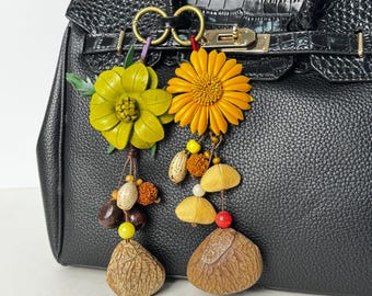 Handgemaakte leren zonnebloembedel, bloementasaccessoire, sleutelhangerhanger, echt leercadeau