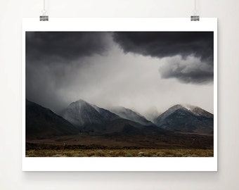 Fotografía de nubes de tormenta en Sierra Nevada, arte de montaña de California