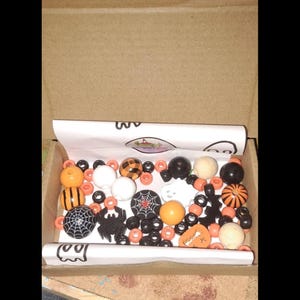 Halloween DIY Bracelet Kit - Wooden and Plastic Beads