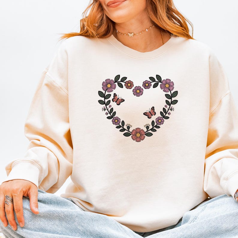 Butterfly Floral Heart Embroidery Design – Romantic Nature Wreath ...