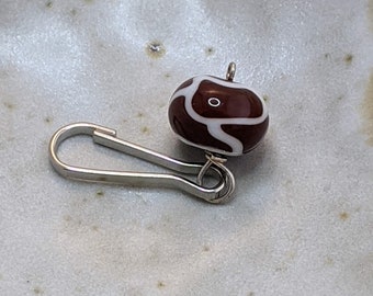 Kunstglas ritssluiting: bruin-witte hanger met dierenprint