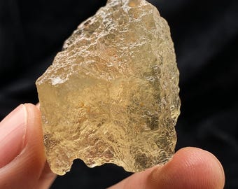 Libyan Desert Glass Meteorite - The Sacred Stone of the Sahara -  Raw & Polished Specimens - Earth's Cosmic Treasure