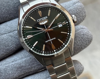 Citizen Mens Japan Qtz W/r50m Watch Day/date 38mm NEW Premium
