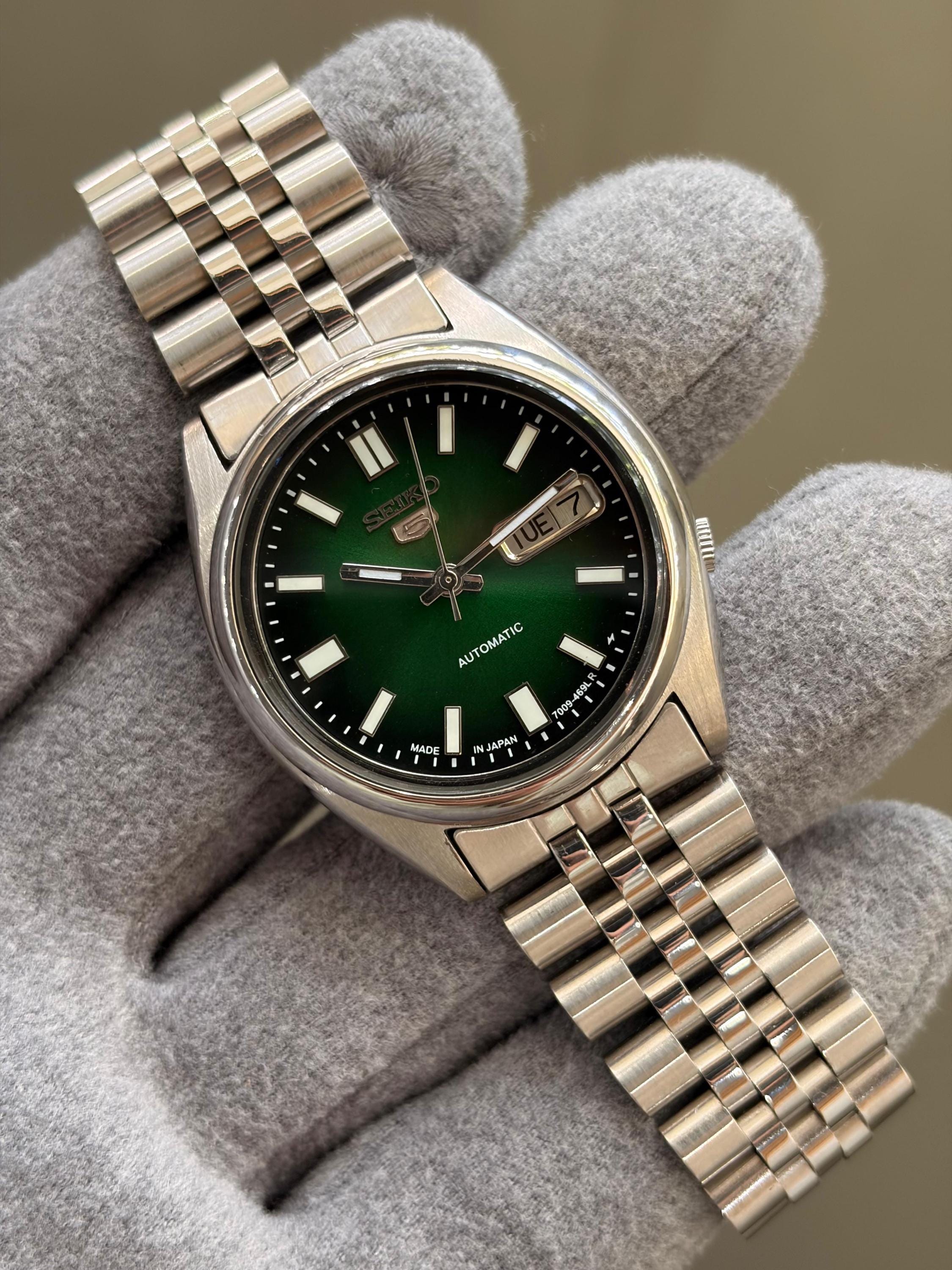 Vintage seiko 5 - Etsy 日本