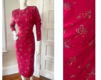 Vintage 1940s Style Red Rayon Novelty Print Wiggle Dress size Medium