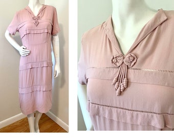 Vintage 1930s Pink Rayon Tiered Dress size Medium 8/10