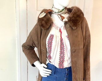 Vintage 1960s Brown Suede Leather Fur Collar Mod Penny Lane Coat Small