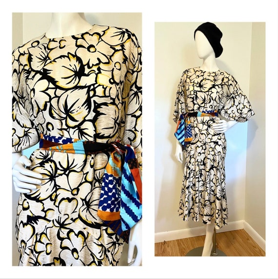 Vintage 1980s does 1930s Silk Floral Dress size S… - image 1