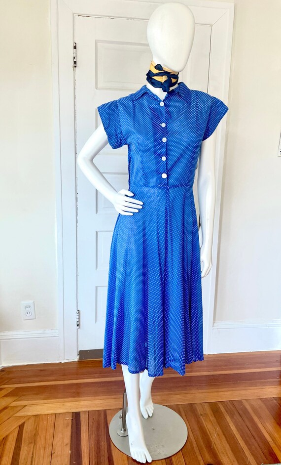 Vintage 1930s 1940s Blue Swiss Dot Shirtdress siz… - image 1