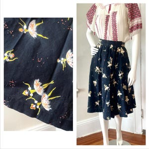 Vintage 1950s Black Cotton Ballerina Novelty Print A-line Swing Skirt size Extra Small XS